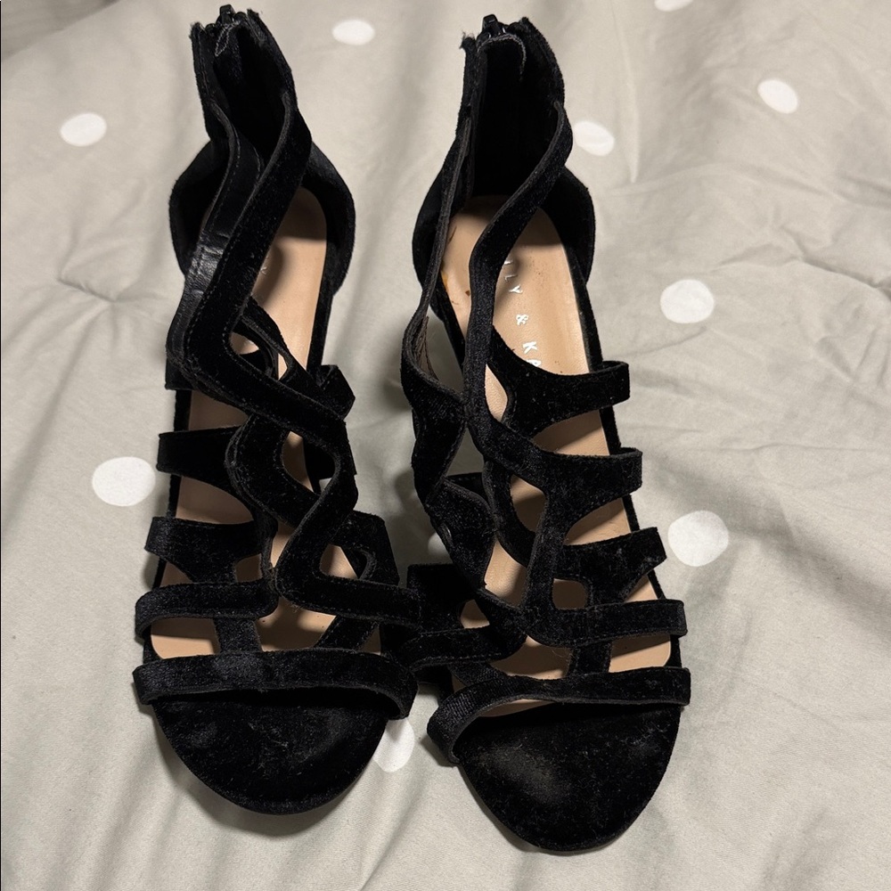 Kelly & Katie Black Strappy Heels